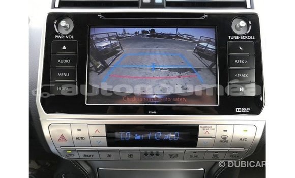 Acheter Import Voiture Toyota Prado Noir à Import - Dubai, Iles Acheter Import Voiture Toyota Prado Noir à Import - Dubai, Iles