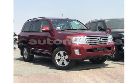 Acheter Import Voiture Toyota Land Cruiser Rouge à Import - Dubai, Iles Acheter Import Voiture Toyota Land Cruiser Rouge à Import - Dubai, Iles