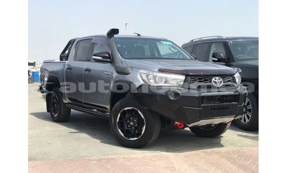 Acheter Import Voiture Toyota Hilux Autre à Import - Dubai, Iles Acheter Import Voiture Toyota Hilux Autre à Import - Dubai, Iles