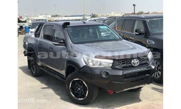 Acheter Import Voiture Toyota Hilux Autre à Import - Dubai, Iles Acheter Import Voiture Toyota Hilux Autre à Import - Dubai, Iles