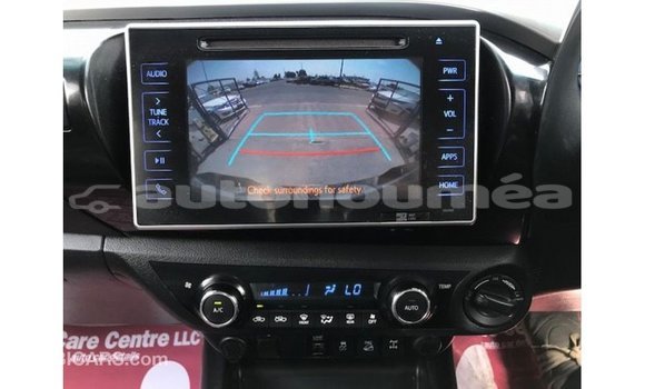 Acheter Import Voiture Toyota Hilux Autre à Import - Dubai, Iles Acheter Import Voiture Toyota Hilux Autre à Import - Dubai, Iles