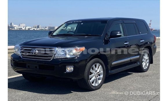 Acheter Import Voiture Toyota Land Cruiser Noir à Import - Dubai, Iles Acheter Import Voiture Toyota Land Cruiser Noir à Import - Dubai, Iles