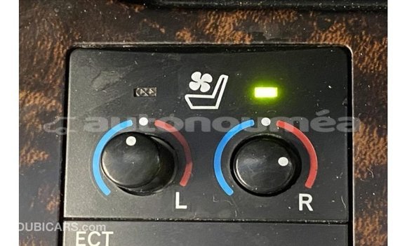 Acheter Import Voiture Toyota Land Cruiser Noir à Import - Dubai, Iles Acheter Import Voiture Toyota Land Cruiser Noir à Import - Dubai, Iles