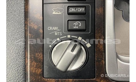 Acheter Import Voiture Toyota Land Cruiser Noir à Import - Dubai, Iles Acheter Import Voiture Toyota Land Cruiser Noir à Import - Dubai, Iles