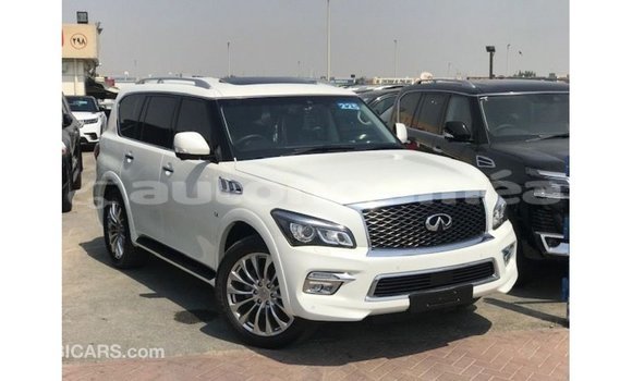 Acheter Import Voiture Infiniti Q Blanc à Import - Dubai, Iles Acheter Import Voiture Infiniti Q Blanc à Import - Dubai, Iles