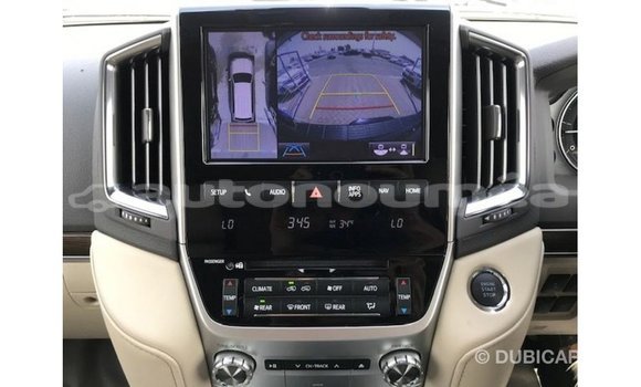 Acheter Import Voiture Toyota Land Cruiser Noir à Import - Dubai, Iles Acheter Import Voiture Toyota Land Cruiser Noir à Import - Dubai, Iles