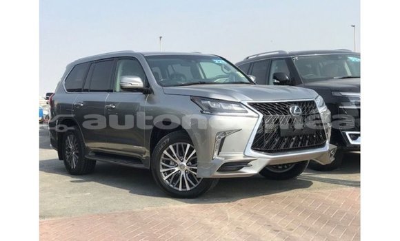 Acheter Import Voiture Lexus LX Autre à Import - Dubai, Iles Acheter Import Voiture Lexus LX Autre à Import - Dubai, Iles