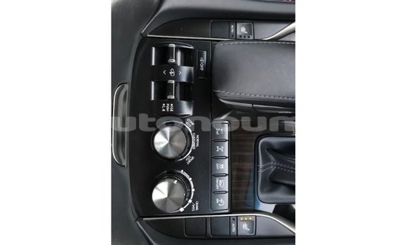 Acheter Import Voiture Lexus LX Autre à Import - Dubai, Iles Acheter Import Voiture Lexus LX Autre à Import - Dubai, Iles