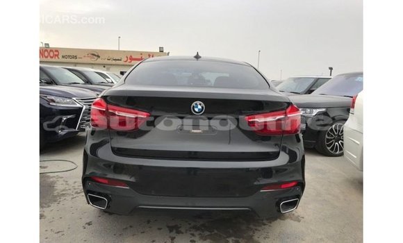 Acheter Import Voiture BMW X6 Noir à Import - Dubai, Iles Acheter Import Voiture BMW X6 Noir à Import - Dubai, Iles