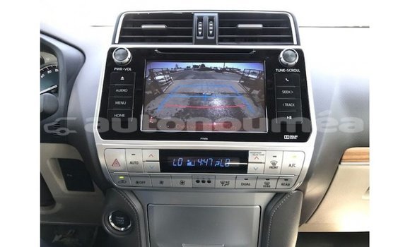 Acheter Import Voiture Toyota Prado Rouge à Import - Dubai, Iles Acheter Import Voiture Toyota Prado Rouge à Import - Dubai, Iles