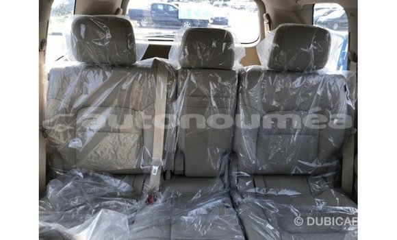 Acheter Import Voiture Toyota Land Cruiser Noir à Import - Dubai, Iles Acheter Import Voiture Toyota Land Cruiser Noir à Import - Dubai, Iles