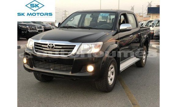 Acheter Import Voiture Toyota Hilux Noir à Import - Dubai, Iles