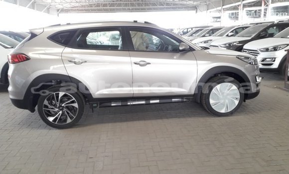 Acheter Import Voiture Hyundai Tucson Autre à Import - Dubai, Iles Acheter Import Voiture Hyundai Tucson Autre à Import - Dubai, Iles