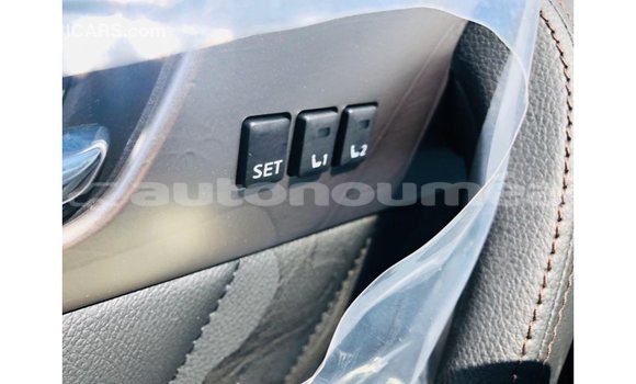 Acheter Import Voiture Infiniti Q Noir à Import - Dubai, Iles Acheter Import Voiture Infiniti Q Noir à Import - Dubai, Iles