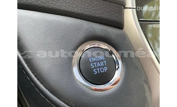 Buy Import Toyota DA White Truck in Import - Dubai in Iles Buy Import Toyota DA White Truck in Import - Dubai in Iles