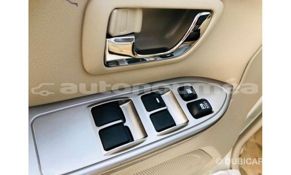 Buy Import Mitsubishi Pajero White Car in Import - Dubai in Iles Buy Import Mitsubishi Pajero White Car in Import - Dubai in Iles