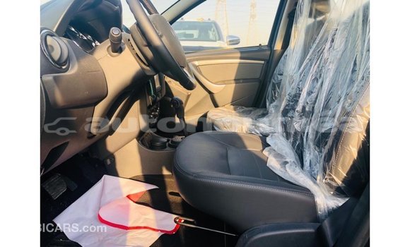 Buy Import Renault Duster Black Car in Import - Dubai in Iles Buy Import Renault Duster Black Car in Import - Dubai in Iles