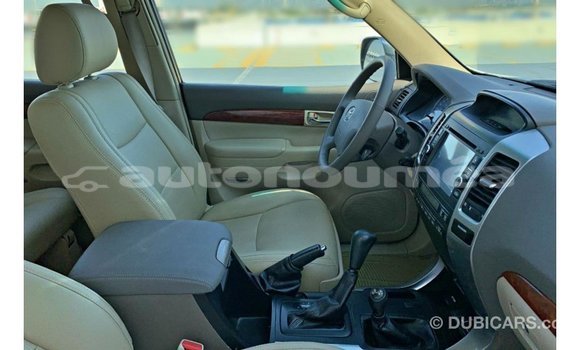 Buy Import Toyota Prado White Car in Import - Dubai in Iles Buy Import Toyota Prado White Car in Import - Dubai in Iles
