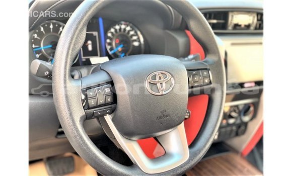 Buy Import Toyota Fortuner White Car in Import - Dubai in Iles Buy Import Toyota Fortuner White Car in Import - Dubai in Iles
