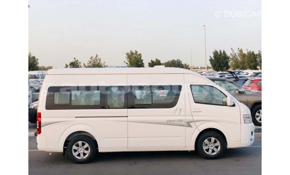 Buy Import Foton Forland White Truck in Import - Dubai in Iles Buy Import Foton Forland White Truck in Import - Dubai in Iles