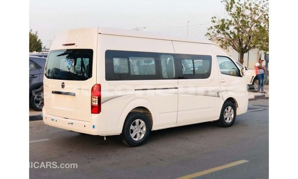 Buy Import Foton Forland White Truck in Import - Dubai in Iles Buy Import Foton Forland White Truck in Import - Dubai in Iles