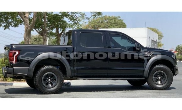 Buy Import Ford Raptor Black Car in Import - Dubai in Iles Buy Import Ford Raptor Black Car in Import - Dubai in Iles