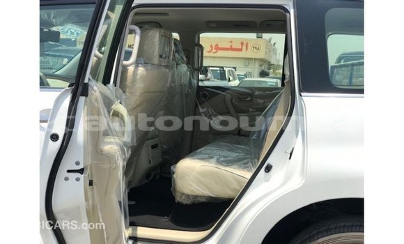 Acheter Import Voiture Nissan Patrol Blanc à Import - Dubai, Iles Acheter Import Voiture Nissan Patrol Blanc à Import - Dubai, Iles