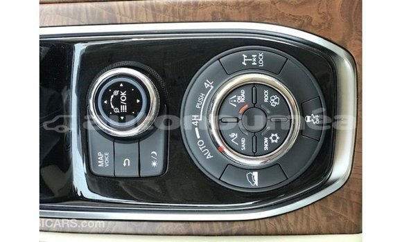 Acheter Import Voiture Nissan Patrol Blanc à Import - Dubai, Iles Acheter Import Voiture Nissan Patrol Blanc à Import - Dubai, Iles