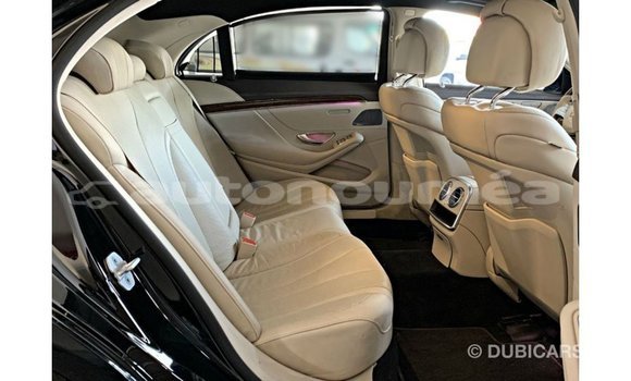 Buy Import Mercedes-Benz 190 Black Car in Import - Dubai in Iles Buy Import Mercedes-Benz 190 Black Car in Import - Dubai in Iles