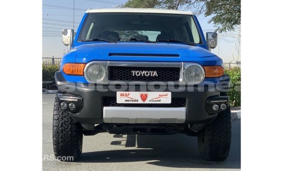 Buy Import Toyota FJ Cruiser Blue Car in Import - Dubai in Iles Buy Import Toyota FJ Cruiser Blue Car in Import - Dubai in Iles