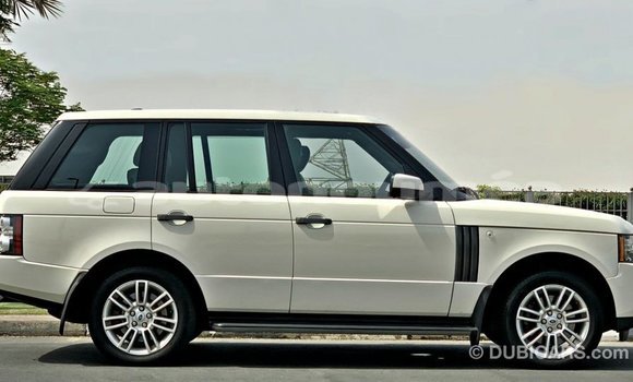 Buy Import Land Rover Range Rover White Car in Import - Dubai in Iles Buy Import Land Rover Range Rover White Car in Import - Dubai in Iles