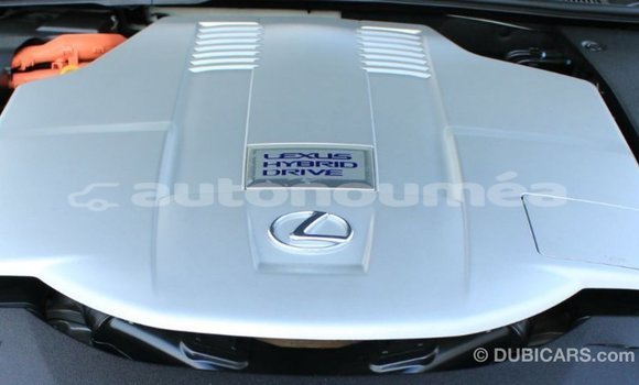 Buy Import Lexus LS White Car in Import - Dubai in Iles Buy Import Lexus LS White Car in Import - Dubai in Iles