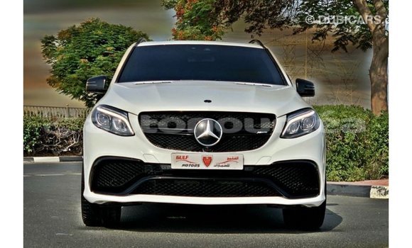 Buy Import Mercedes-Benz GLE White Car in Import - Dubai in Iles Buy Import Mercedes-Benz GLE White Car in Import - Dubai in Iles