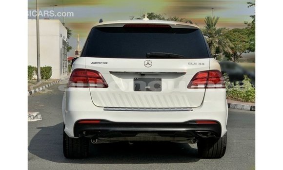 Buy Import Mercedes-Benz GLE White Car in Import - Dubai in Iles Buy Import Mercedes-Benz GLE White Car in Import - Dubai in Iles