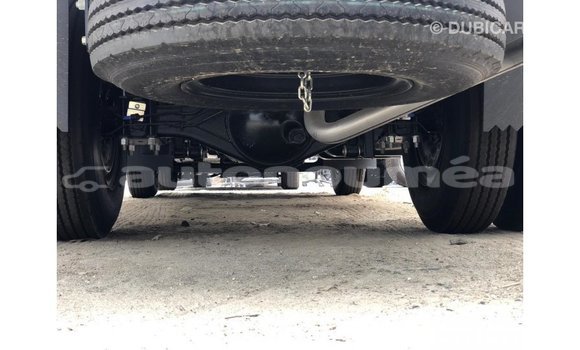 Buy Import Isuzu Rodeo White Car in Import - Dubai in Iles Buy Import Isuzu Rodeo White Car in Import - Dubai in Iles