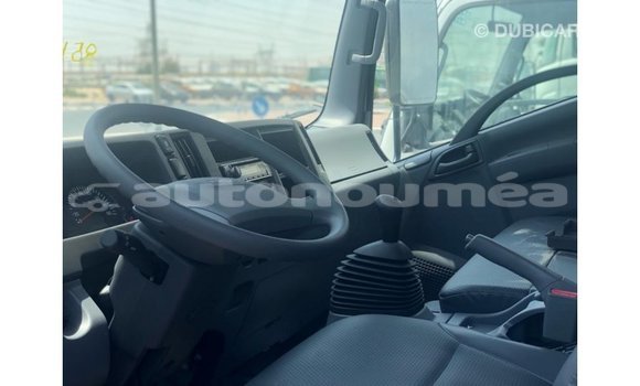 Buy Import Isuzu Rodeo White Car in Import - Dubai in Iles Buy Import Isuzu Rodeo White Car in Import - Dubai in Iles