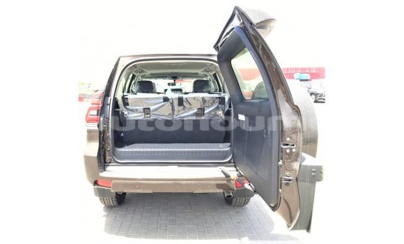Buy Import Toyota Prado Brown Car in Import - Dubai in Iles Buy Import Toyota Prado Brown Car in Import - Dubai in Iles
