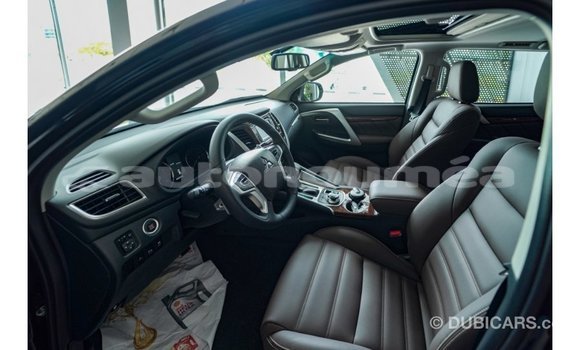 Buy Import Mitsubishi Montero Black Car in Import - Dubai in Iles Buy Import Mitsubishi Montero Black Car in Import - Dubai in Iles