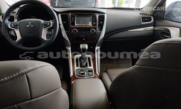 Buy Import Mitsubishi Montero Black Car in Import - Dubai in Iles Buy Import Mitsubishi Montero Black Car in Import - Dubai in Iles