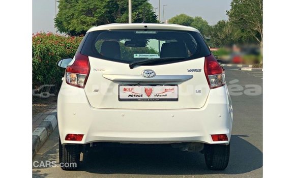 Buy Import Toyota Yaris White Car in Import - Dubai in Iles Buy Import Toyota Yaris White Car in Import - Dubai in Iles