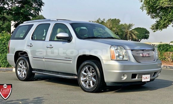 Buy Import GMC Yukon Other Car in Import - Dubai in Iles Buy Import GMC Yukon Other Car in Import - Dubai in Iles
