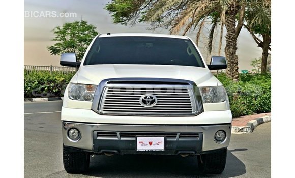 Buy Import Toyota Tundra White Car in Import - Dubai in Iles Buy Import Toyota Tundra White Car in Import - Dubai in Iles