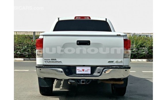Buy Import Toyota Tundra White Car in Import - Dubai in Iles Buy Import Toyota Tundra White Car in Import - Dubai in Iles