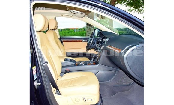 Buy Import Audi Q7 Black Car in Import - Dubai in Iles Buy Import Audi Q7 Black Car in Import - Dubai in Iles