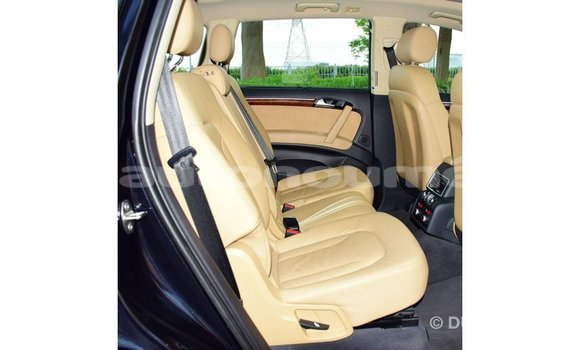 Buy Import Audi Q7 Black Car in Import - Dubai in Iles Buy Import Audi Q7 Black Car in Import - Dubai in Iles
