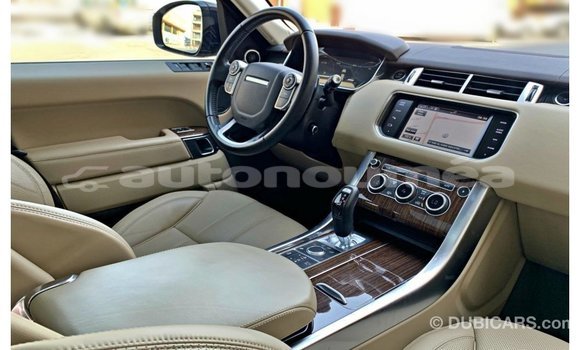 Buy Import Land Rover Range Rover Black Car in Import - Dubai in Iles Buy Import Land Rover Range Rover Black Car in Import - Dubai in Iles