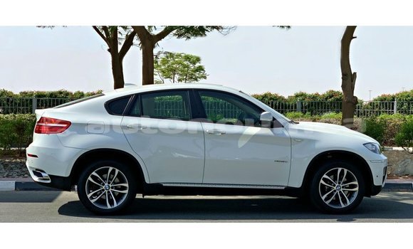 Buy Import BMW X6 White Car in Import - Dubai in Iles Buy Import BMW X6 White Car in Import - Dubai in Iles
