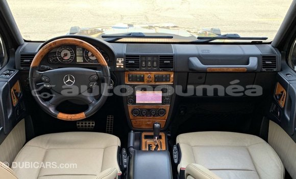 Buy Import Mercedes-Benz 190 Other Car in Import - Dubai in Iles Buy Import Mercedes-Benz 190 Other Car in Import - Dubai in Iles