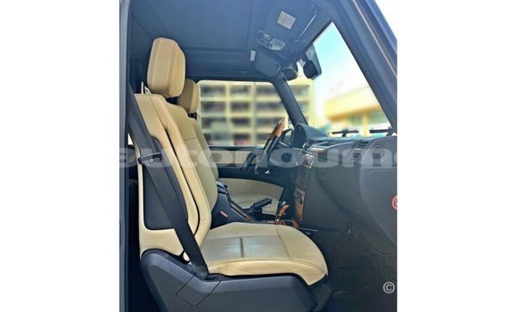 Buy Import Mercedes-Benz 190 Other Car in Import - Dubai in Iles Buy Import Mercedes-Benz 190 Other Car in Import - Dubai in Iles