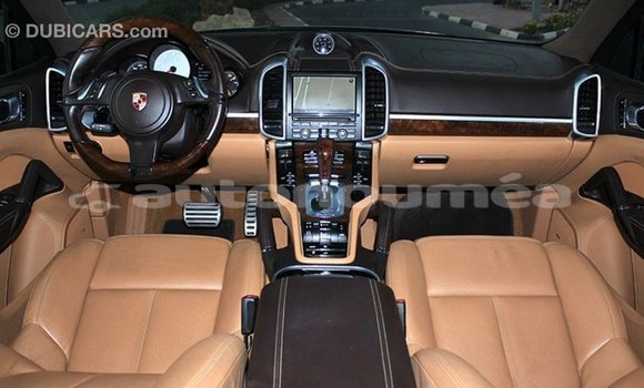 Buy Import Porsche Cayenne Other Car in Import - Dubai in Iles Buy Import Porsche Cayenne Other Car in Import - Dubai in Iles
